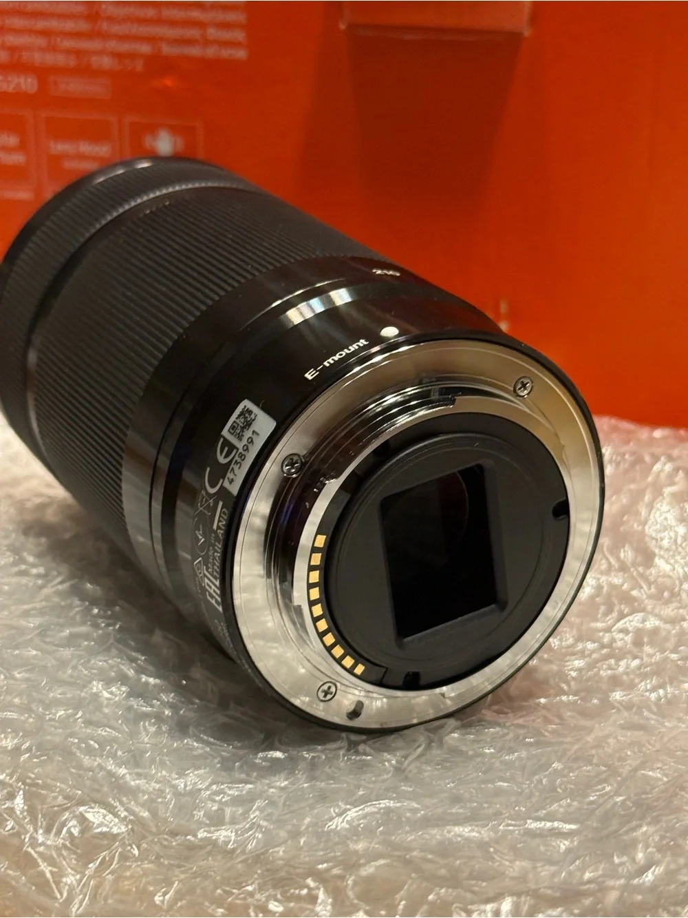 Sony Black E 55-210mm F4.5-6.3 OSS Lens w/ box, and manuals in perfect condition